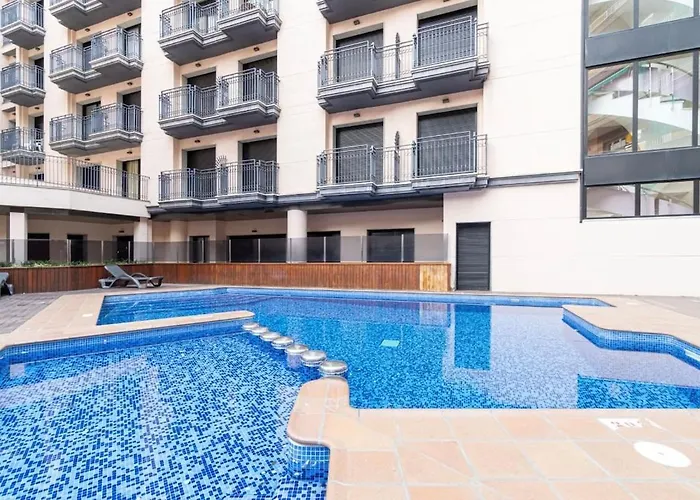 In With Pool And Parking Lejlighed Lloret de Mar
