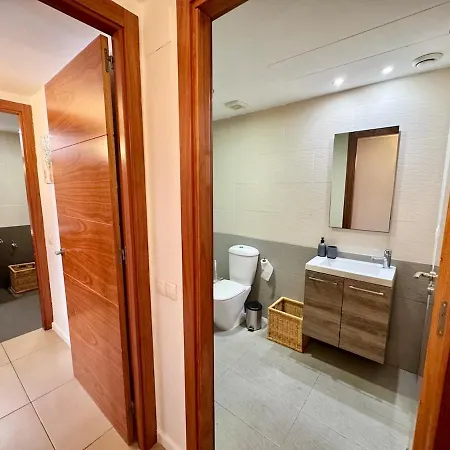 In With Pool And Parking Apartment